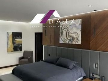 VENTA o RENTA Casa en BOSQUES DEL VALLE en San Pedro - Amueblada y Equipada (  Alberca y Bar) 695 M2
