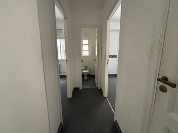 VENTA OFICINA MICROCENTRO