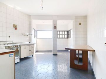 Departamento venta de 4 amb + escritorio Ciudadela