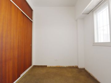 Departamento venta de 4 amb + escritorio Ciudadela