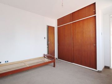 Departamento venta de 4 amb + escritorio Ciudadela
