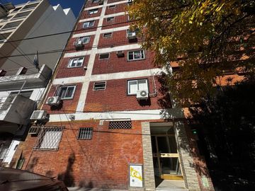 Venta monoambiente RENOVADO - Almagro