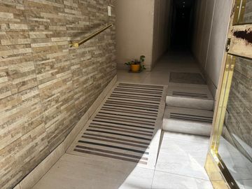 Venta monoambiente RENOVADO - Almagro