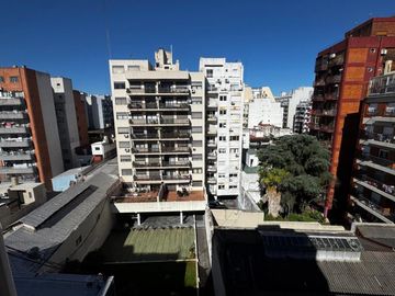 Venta monoambiente RENOVADO - Almagro