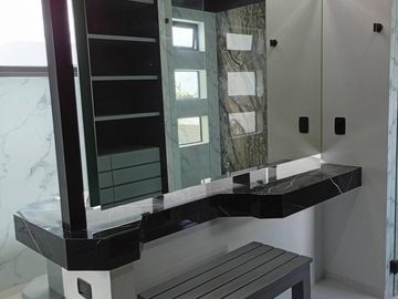 Venta Casa en Via Cumbres Av. Huayacán Cancún de 3 Recámaras