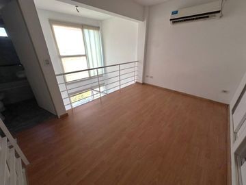 Venta Dto 2 amb Dúplex Balcón Villa del Parque