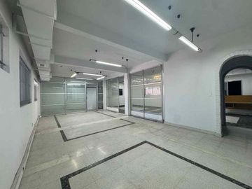 ALQUILER DEPÓSITO Y OFICINAS EN BARRACAS MIXTURA 2