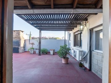 Venta PH 4 amb patio terraza quincho -V Pueyrredón