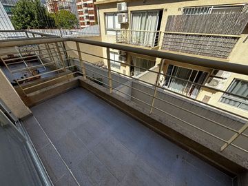 VENTA DEPARTAMENTO 2 AMB EN VILLA URQUIZA BALCÓN -