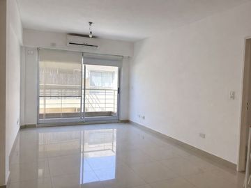 VENTA DEPARTAMENTO 2 AMB EN VILLA URQUIZA BALCÓN -