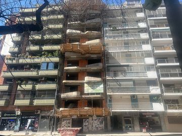 DEPARTAMENTO DE 3 AMBIENTES  EN VENTA ALMAGRO