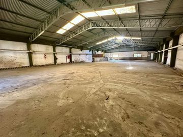 VENTA DEPOSITO / GALPON  LA BOCA 962 M2