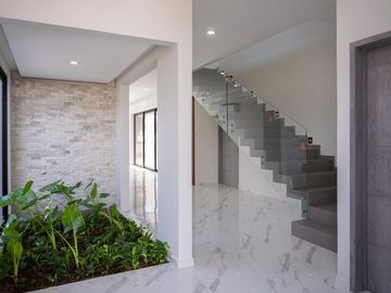 LAS OLAS, Casa en VENTA con alberca, roof garden, recamara en PB y climatizada