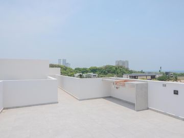 LAS OLAS, Casa en VENTA con alberca, roof garden, recamara en PB y climatizada