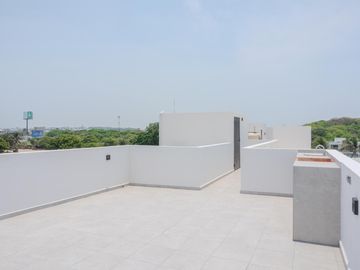 LAS OLAS, Casa en VENTA con alberca, roof garden, recamara en PB y climatizada