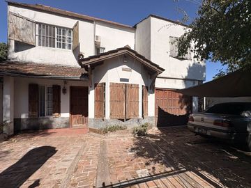 Casa 4 amb en venta - W. Morris PARQUE QUINCHO
