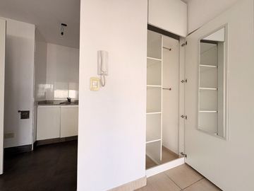VENTA 1 AMB NUÑEZ  BALCÓN  APTO CREDITO LUMINOSO