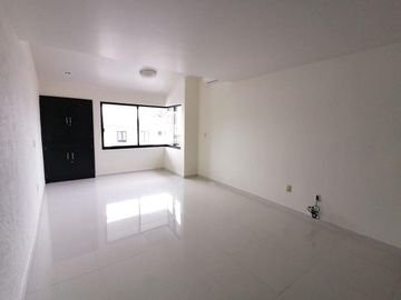 Villas del CampestreRESIDENCIA de Lujo Remodelada en VENTA | Sustentabilidad, Confort y Ubicación Premium