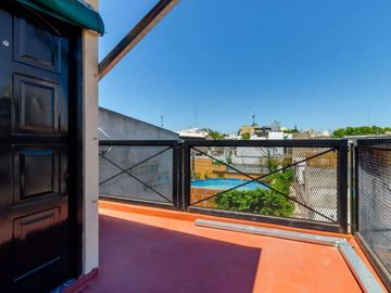 Venta PH 3 Ambientes Terraza Luminoso Floresta