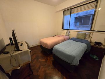 VENTA DEPARTAMENTO 2 AMBIENTES FLORESTA LUMINOSO