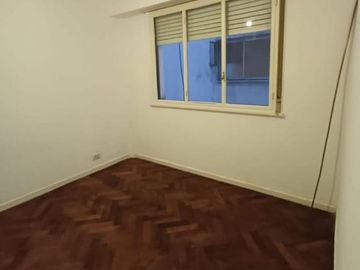 VENTA DEPARTAMENTO 2 AMBIENTES FLORESTA LUMINOSO