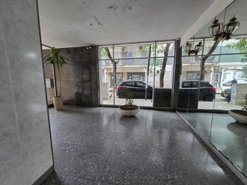 VENTA DEPARTAMENTO 2 AMBIENTES FLORESTA LUMINOSO