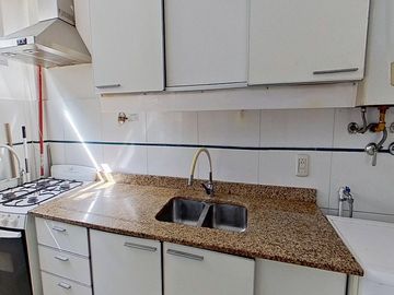 VENTA Departamento 2 amb en 2 plantas P. PATRICIOS