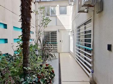 VENTA Departamento 2 amb en 2 plantas P. PATRICIOS
