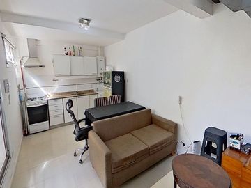 VENTA Departamento 2 amb en 2 plantas P. PATRICIOS