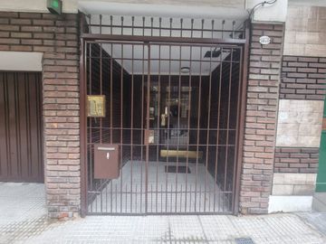 VENTA DEPARTAMENTO 2 AMBIENTES BALVANERA