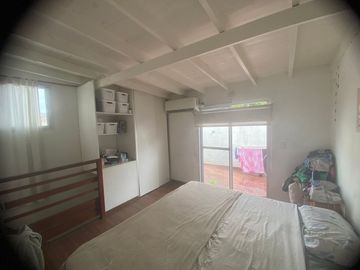 VENTA PH  DUPLEX 3 AMB. VERSALLES  S/EXP.