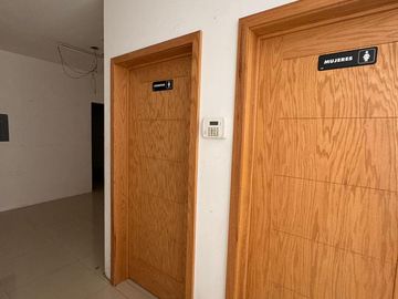PLAZA COMERCIAL EN VENTA YA RENTADA EN SAN FELIPE EN AVENIDA PRINCIPAL