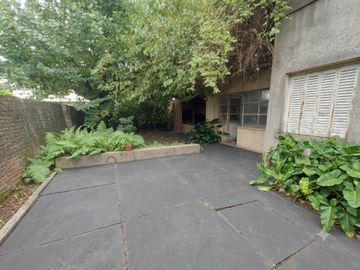 VENTA Casa 4 Amb c/Jardín OPORTUNIDAD - HURLINGHAM