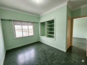 VENTA Casa 4 Amb c/Jardín OPORTUNIDAD - HURLINGHAM