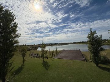 VENTA LOTE 1055,34 BARRIO LOS JUNCOS LUJÁN