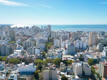 Venta  Lote de 455m2 zona Chauvin apto desarrollo