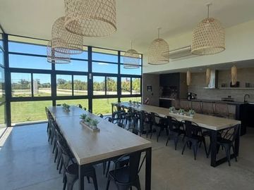 VENTA LOTE EN BARRIO PRIVADO LA CERCANIA