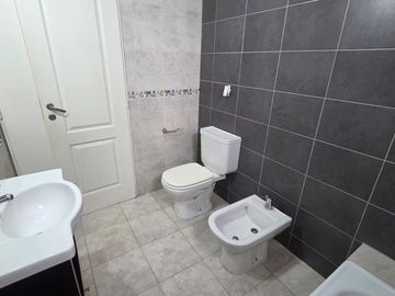 VENTA MONOAMBIENTE BALCON CONTRAFRENTE  FLORESTA