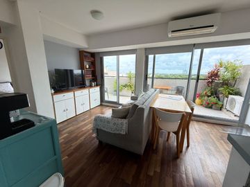 Venta Depto 2amb con balcón terraza.