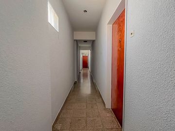 DEPTO EN VENTA 2 AMB BALVANERA PATIO CUB PARRILLA