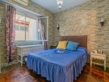 DEPTO EN VENTA 2 AMB BALVANERA PATIO CUB PARRILLA