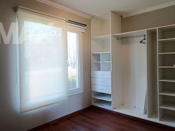 Venta casa 4 amb. c/pileta lote 1500 m²