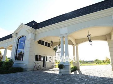 VENTA LOTE CENTRAL Bª CHATEAU PILAR