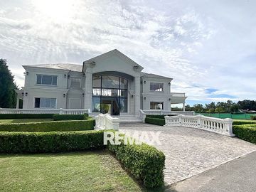 VENTA LOTE CENTRAL Bª CHATEAU PILAR