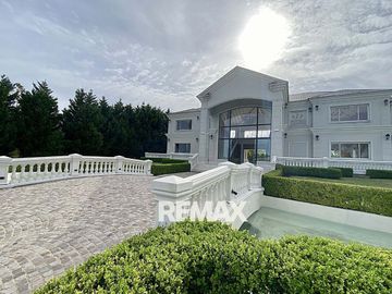 VENTA LOTE CENTRAL Bª CHATEAU PILAR