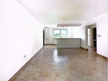 Venta depto 3 Amb con balcon y parrilla  B°Pinares