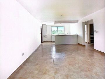 Venta depto 3 Amb con balcon y parrilla  B°Pinares