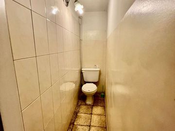 VENTA POMPEYA GALPÓN URBANO o DEPÓSITO o LOCAL