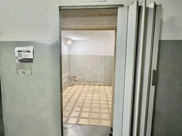 VENTA POMPEYA GALPÓN URBANO o DEPÓSITO o LOCAL
