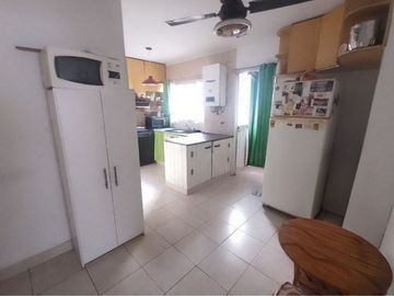 DEPTO 3 AMBIENTES C/DEPEND. CABALLITO APTO CREDITO